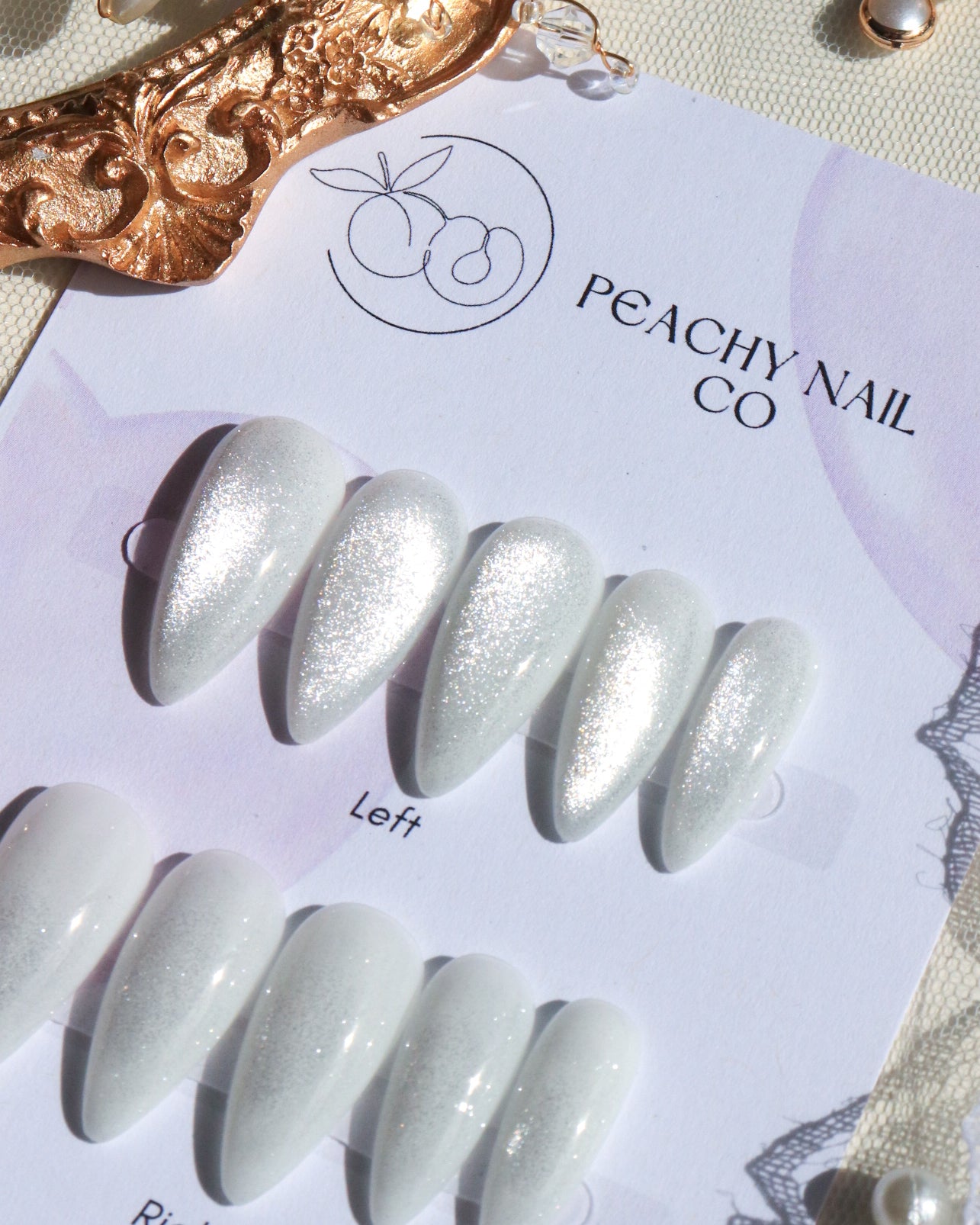 Snowlight Cat Eye