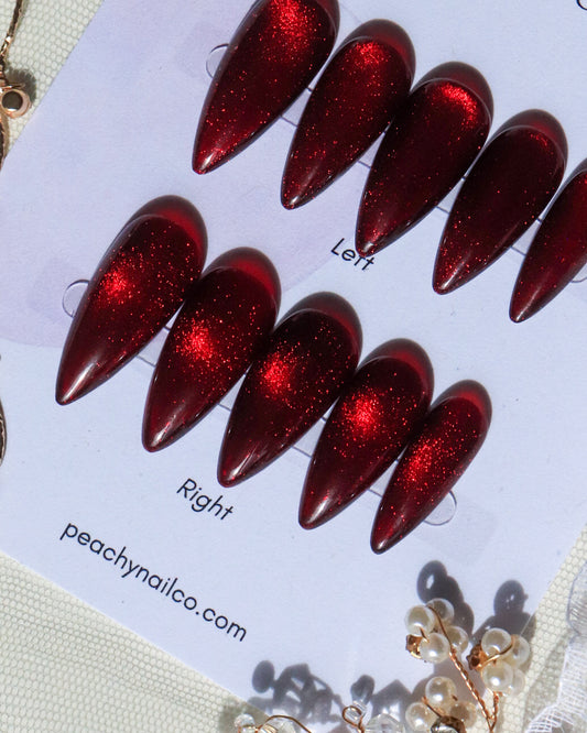 Ruby Cat Eye Light Chasing